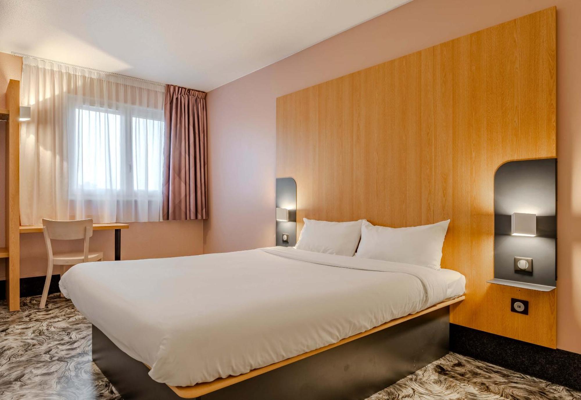B&B Hotel Maubeuge-Louvroil Eksteriør billede